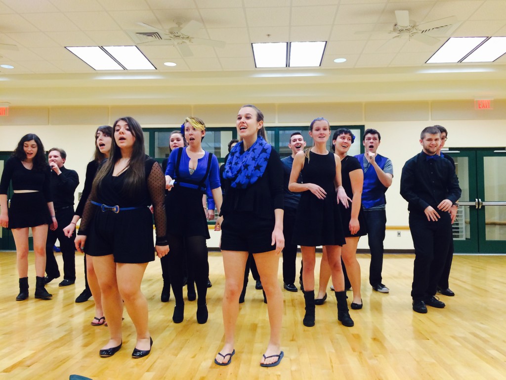Biscaydence rehearses Tuesday night for the ICCA regional competition held in Orlando on Saturday. Lyssa Goldberg // Online Editor