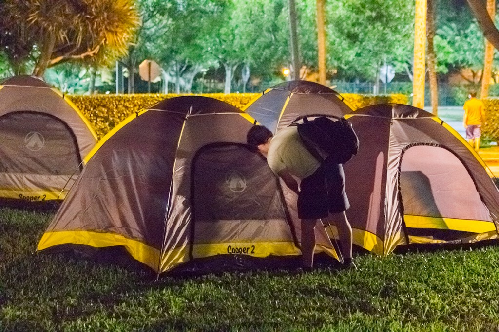 Students camped out Friday night on the Larrañaga Lawn in preparation for the final men's basketball team's home game. Victoria McKaba // Staff Photographer
