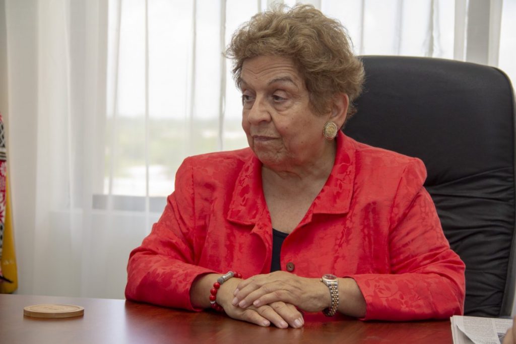 Freshman Congresswoman Donna Shalala (D-27) loses her first re-election. She previously served as president of the University of Miami from 2001-2015.