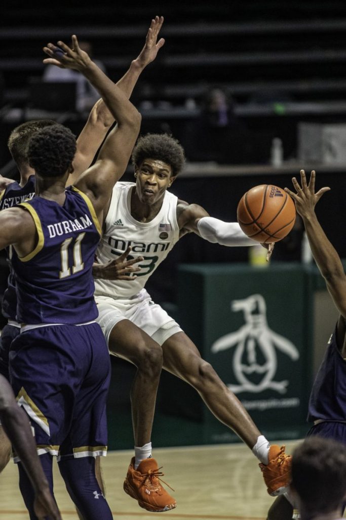 Kameron McGusty (23) scored a team-high 20 points against the Fighting Irish.
