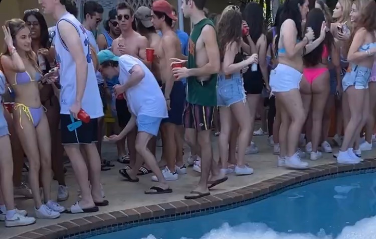 Several students gathered for a pool party hosted by Beta Theta Pi on Saturday, Jan. 30.