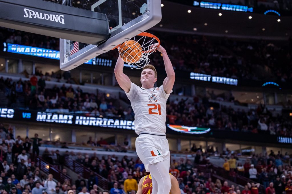 Sixth-year redshirt senior Sam Waardenburg dunks the basketball during Miami's 14 point victory over Iowa State in the Sweet 16 at the United Center in Chicago on Friday, March 25, 2022.