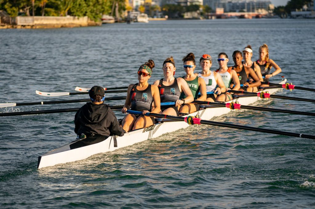 Rowing finishes Sunshine State Invitational with bronze medal, three