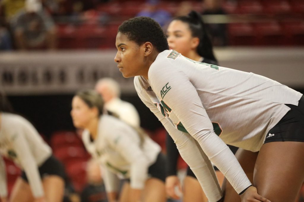 Freshman Flormarie Heredia Colon gets ready for a point in Miami's match against NC State on October 2, 2022.