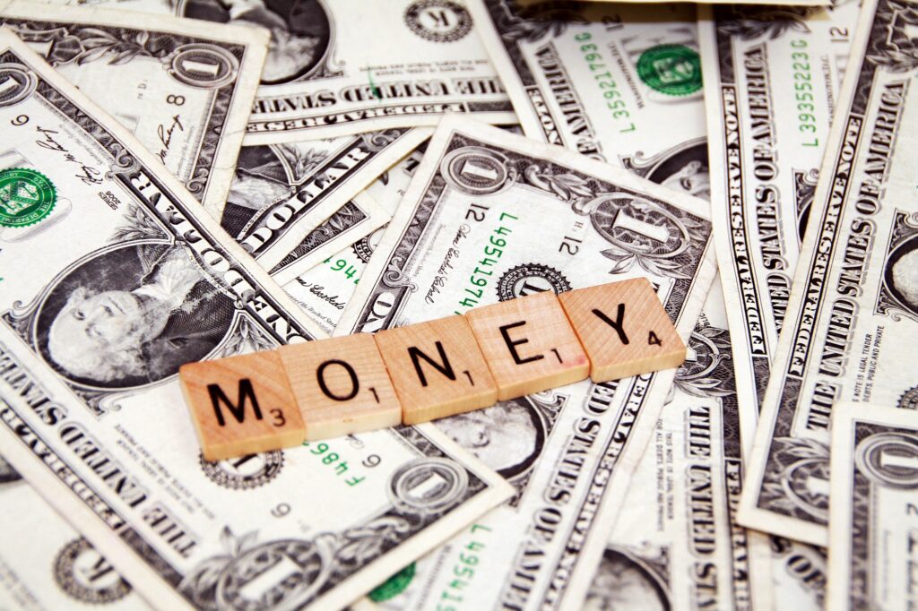"Money" by 401(K) 2013 is licensed under CC BY-SA 2.0.