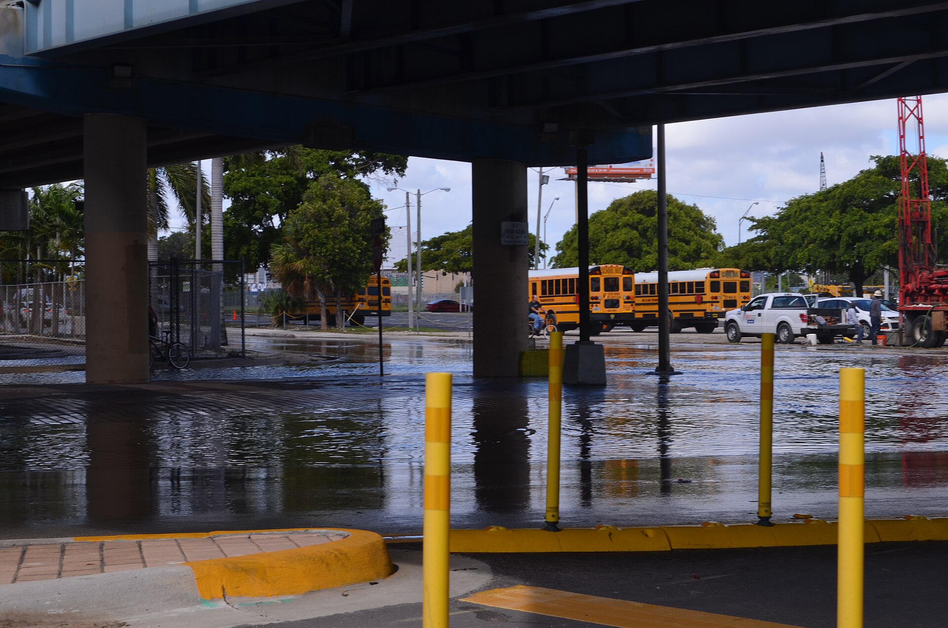 Preparing for king tide flooding in Miami-Dade